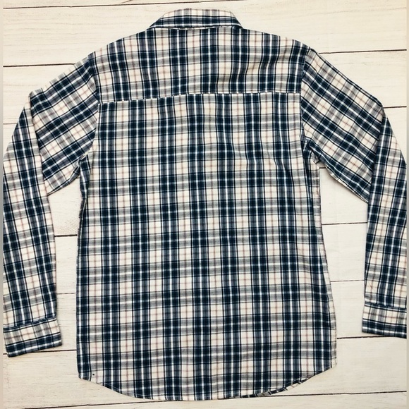 Levi’s Men’s Casual Button-down Shirt NWT - Picture 4 of 12